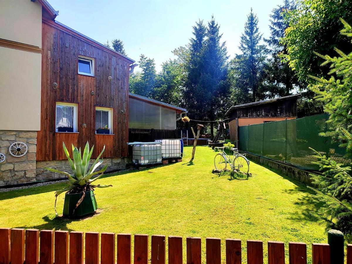 Ubytování U Rybníčka Arnoltice u Decina Exterior foto